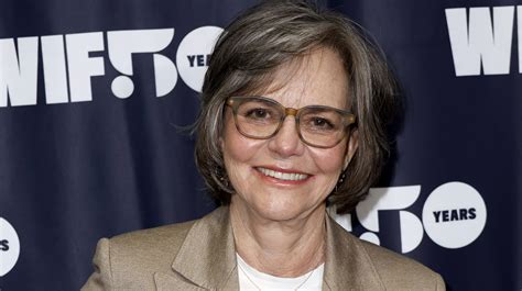 did sally field die in a car accident|sally field husbands.